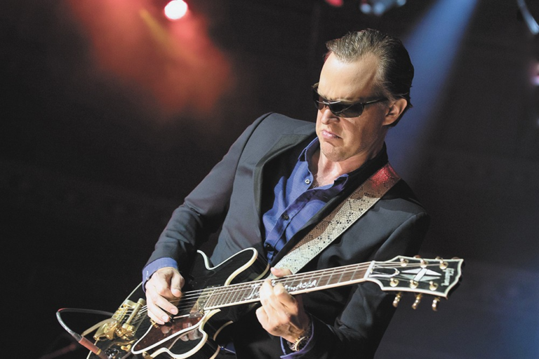 The Best Guitarists 2000s Of All Time Ranked | Return of Rock